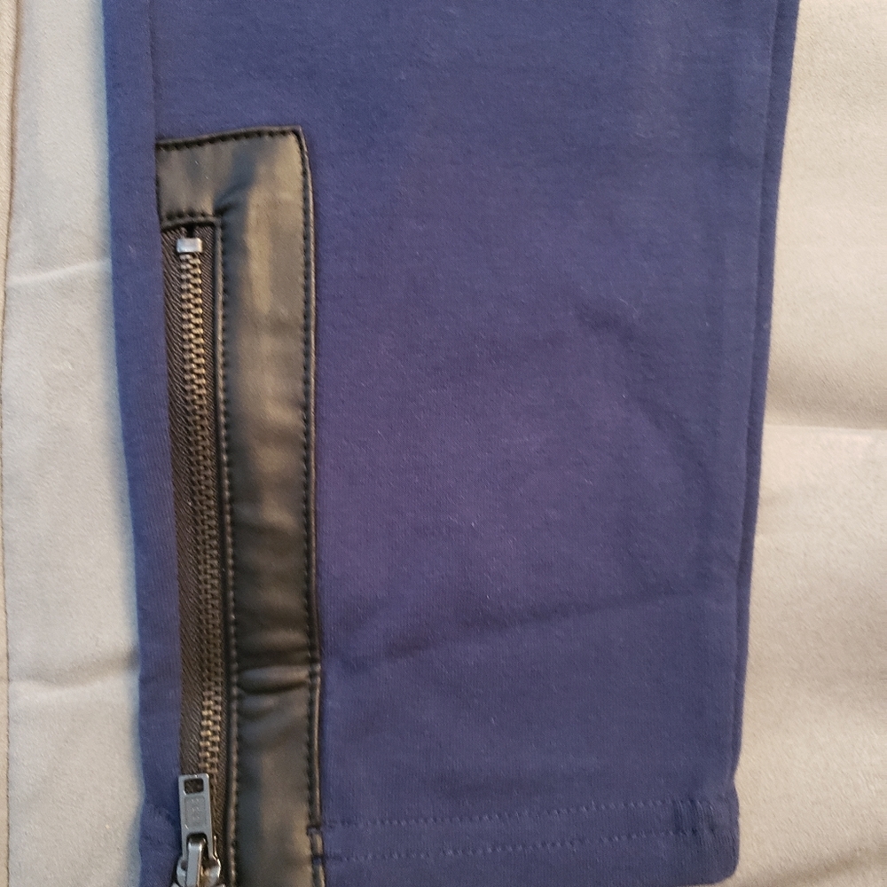 Hue Leatherette Leggings Navy XL - Picture 5 of 5